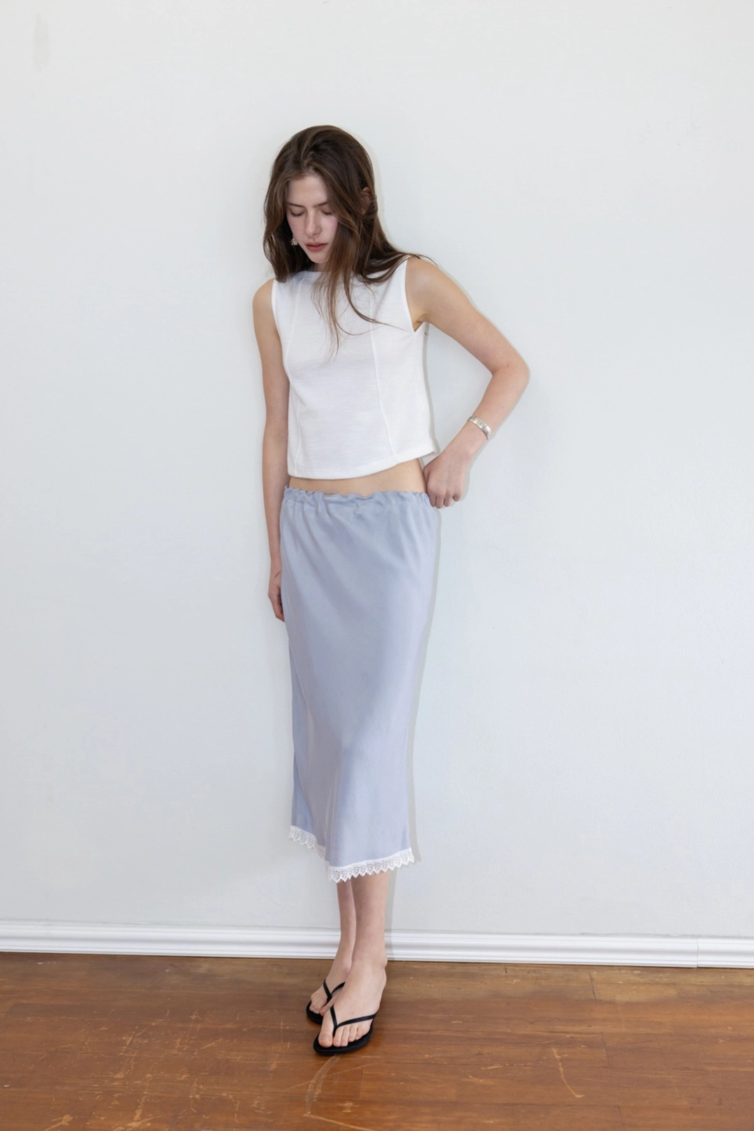 더릴 Sway Lace Midi Skirt_Skyblue 상품 이미지 1