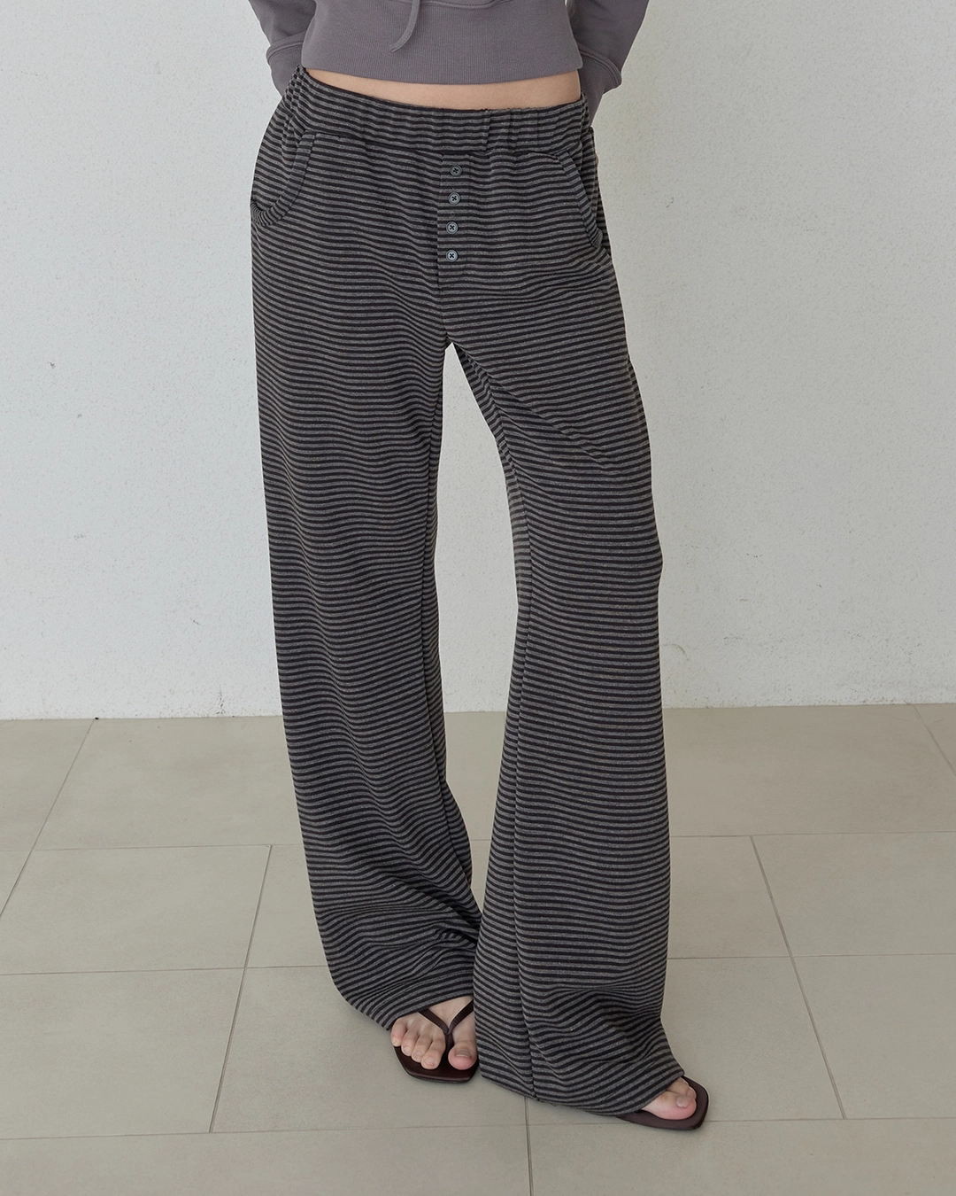 오데스 STRIPE JERSEY PANTS - CHARCOAL 상품 이미지 2