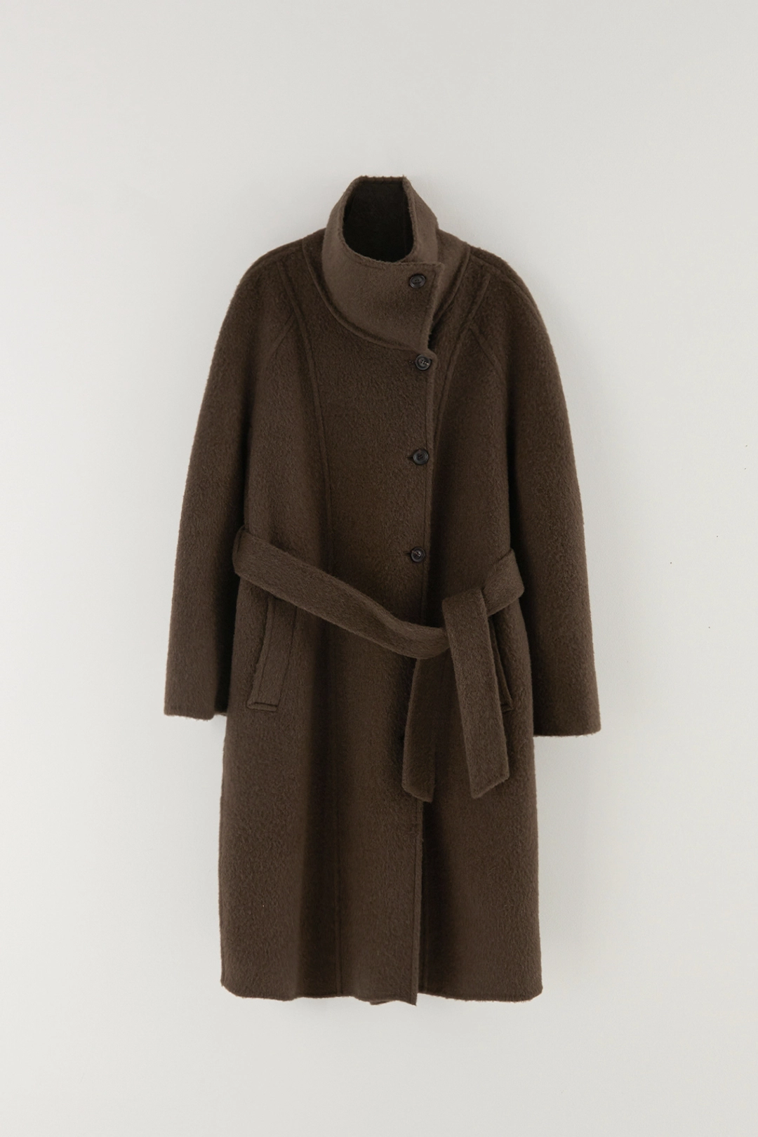 더라우스트 수리 알파카 핸드메이드 하이넥 코트 BROWN 상품 이미지 2