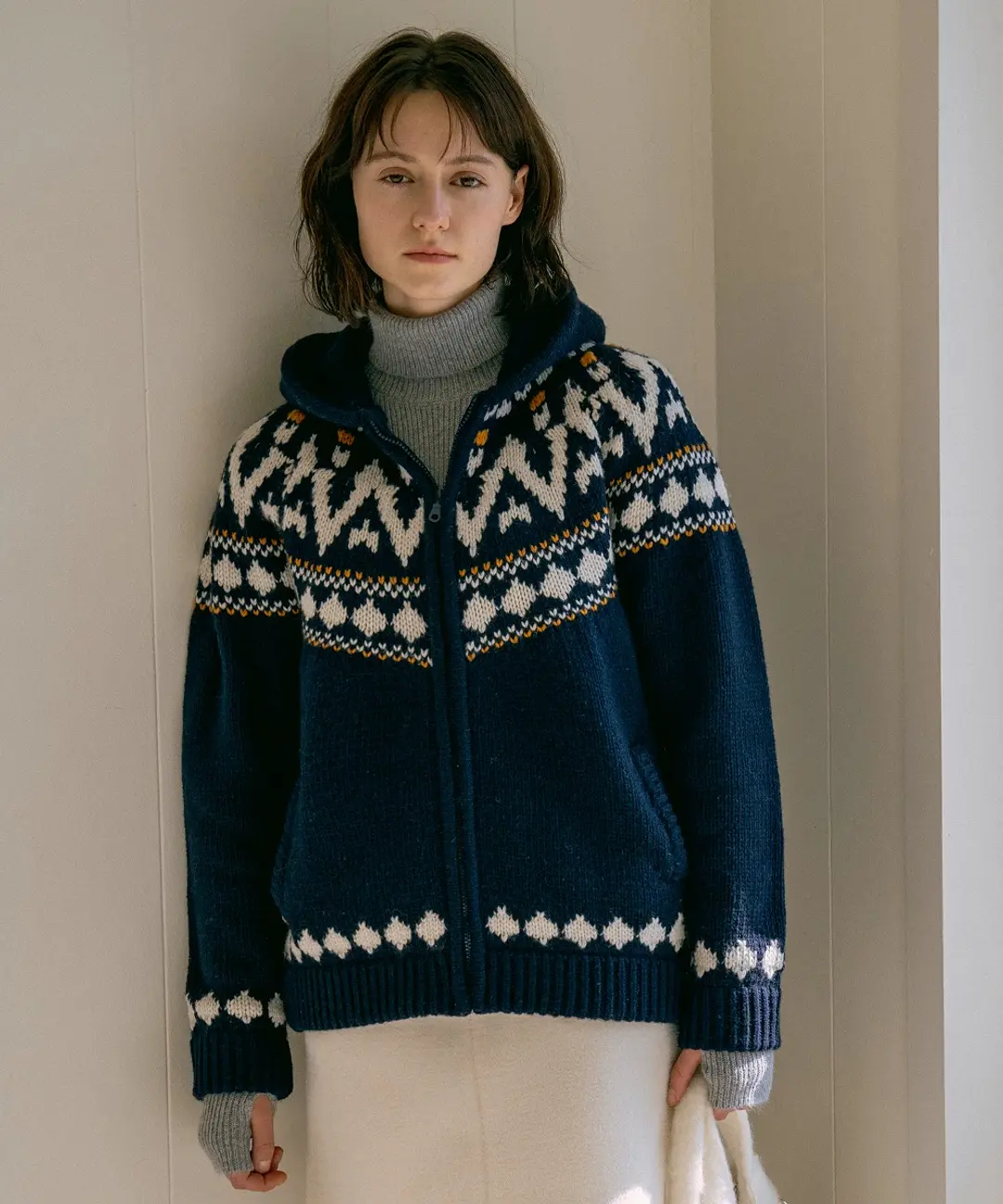 반원 아뜰리에 KN4242 Nordic knit hood zip-up_Navy 상품 이미지 2