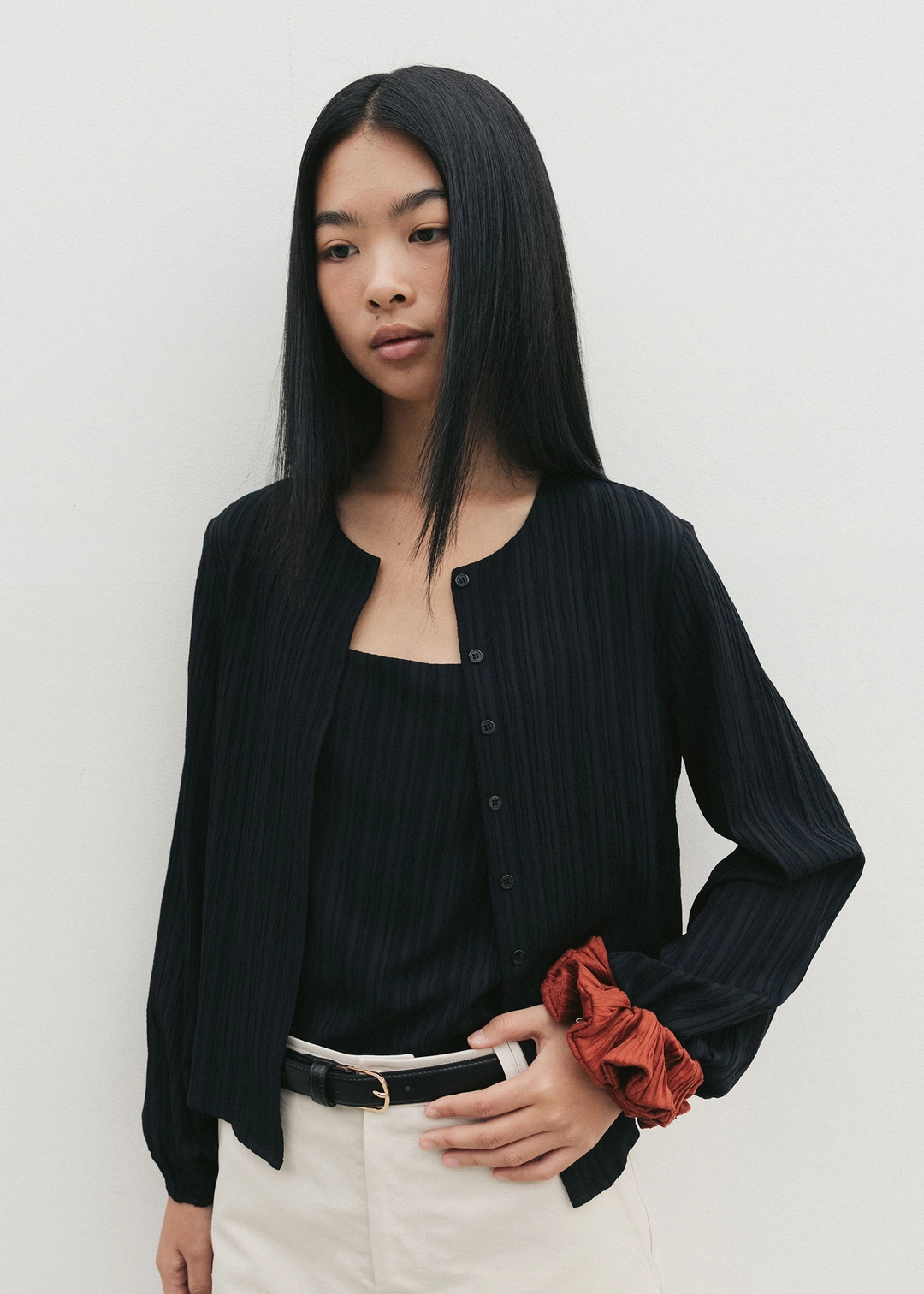 더라이 Pleats Blouse(Black) 상품 이미지 2
