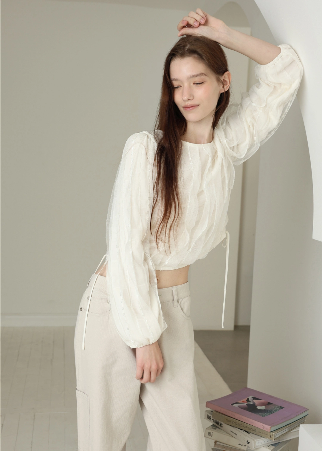 르베인 [3RD] Moria Ruffle Blouse 상품 이미지 1