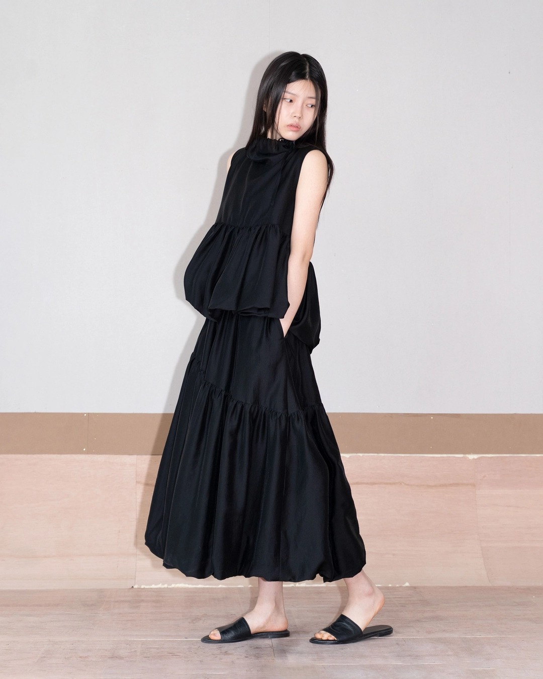 유노이아 oblique line moss skirt (open, 단독 주문 시 선발송) 상품 이미지 1