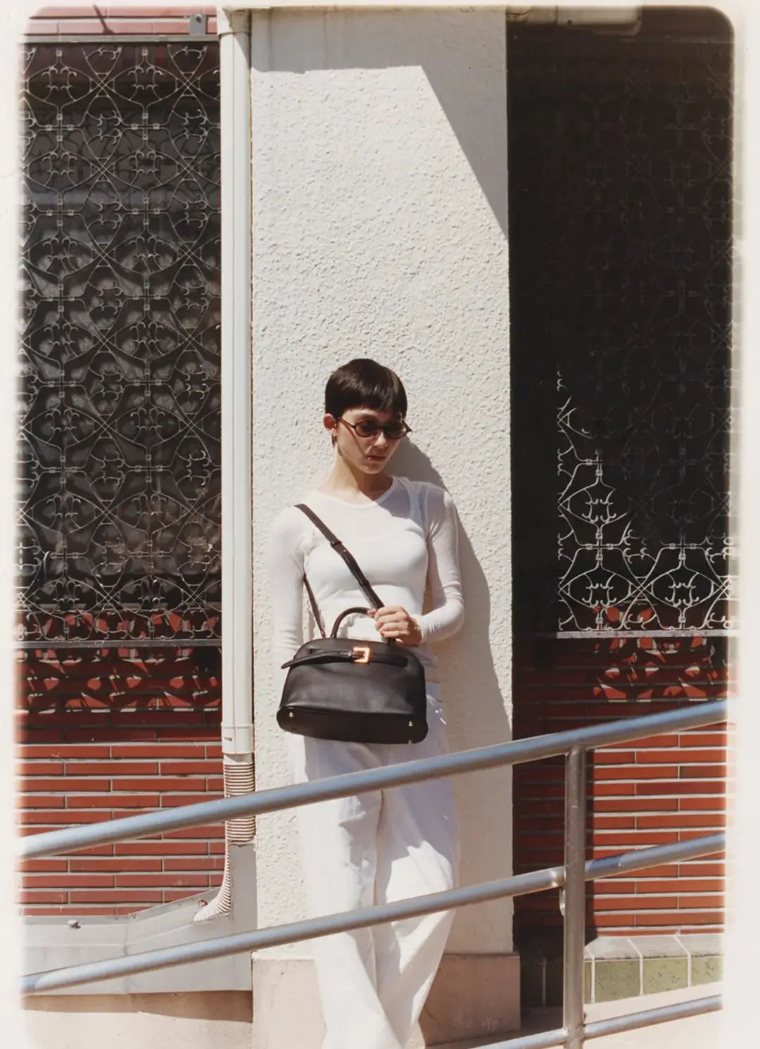 애테 SHIMO TOTE BAG MEDIUM_BLACK 상품 이미지 2