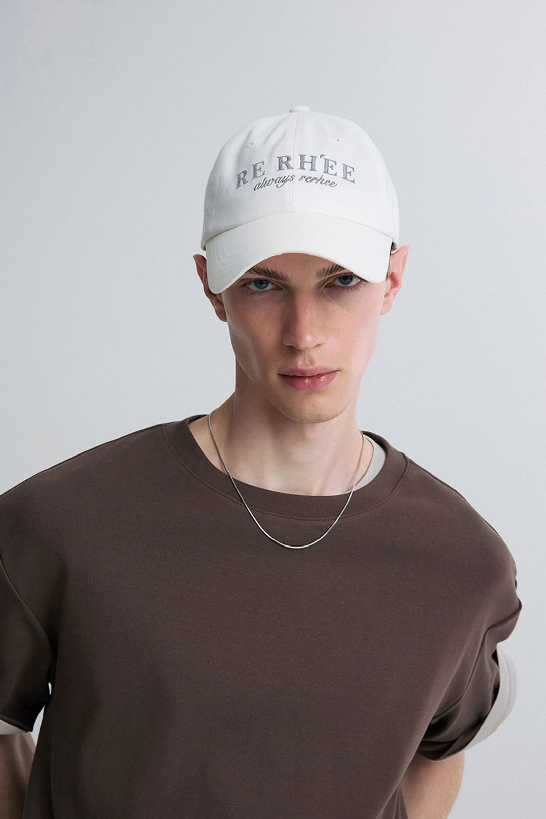 리이 EMBROIDERED LOGO CAP WHITE 상품 이미지 2