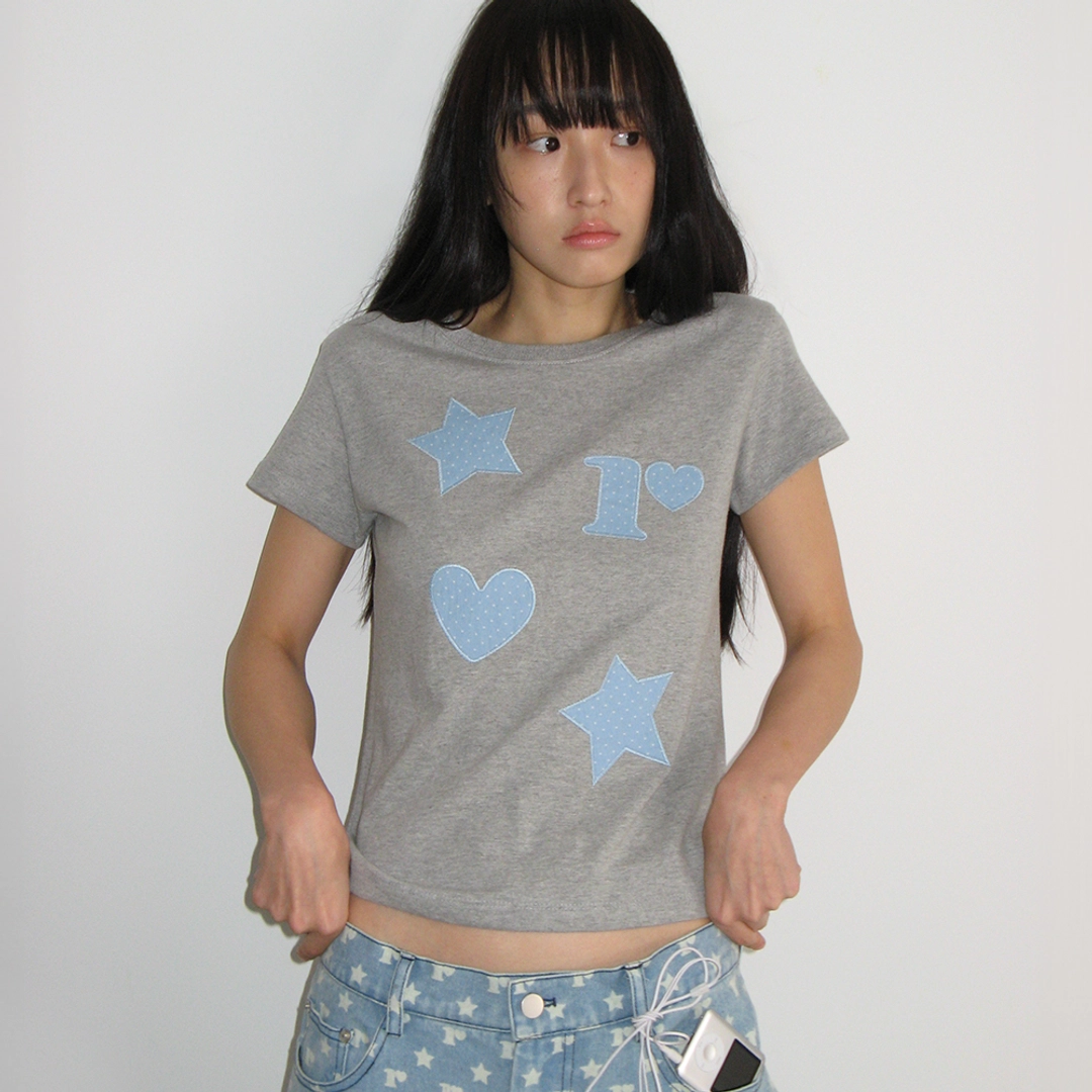 론론 FIGURE SHAPE APPLIQUE T SHIRT GREY 상품 이미지 1
