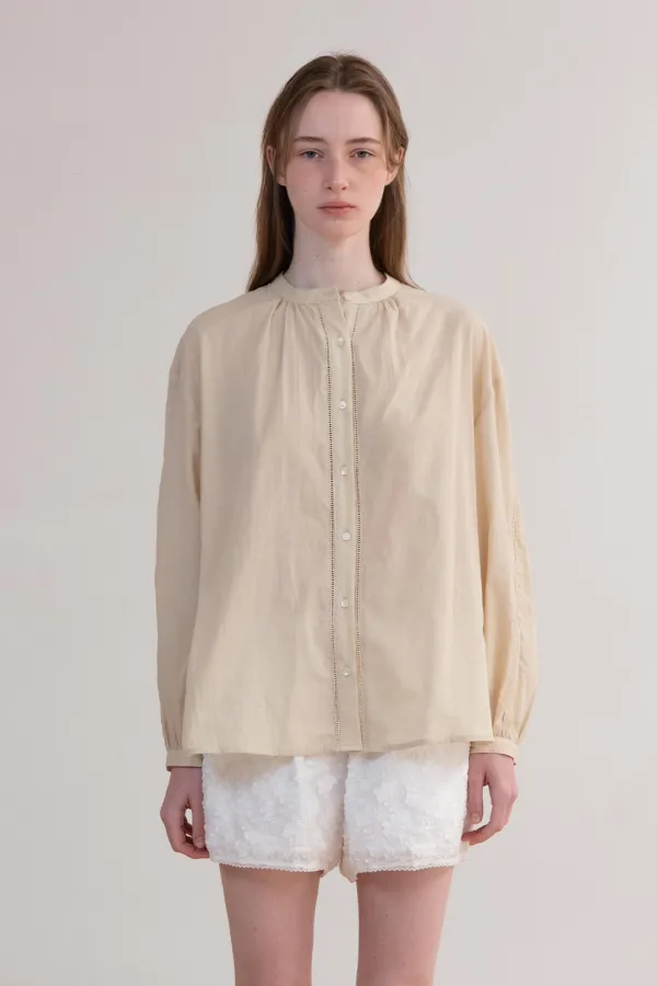 Como Punching Blouse_Beige