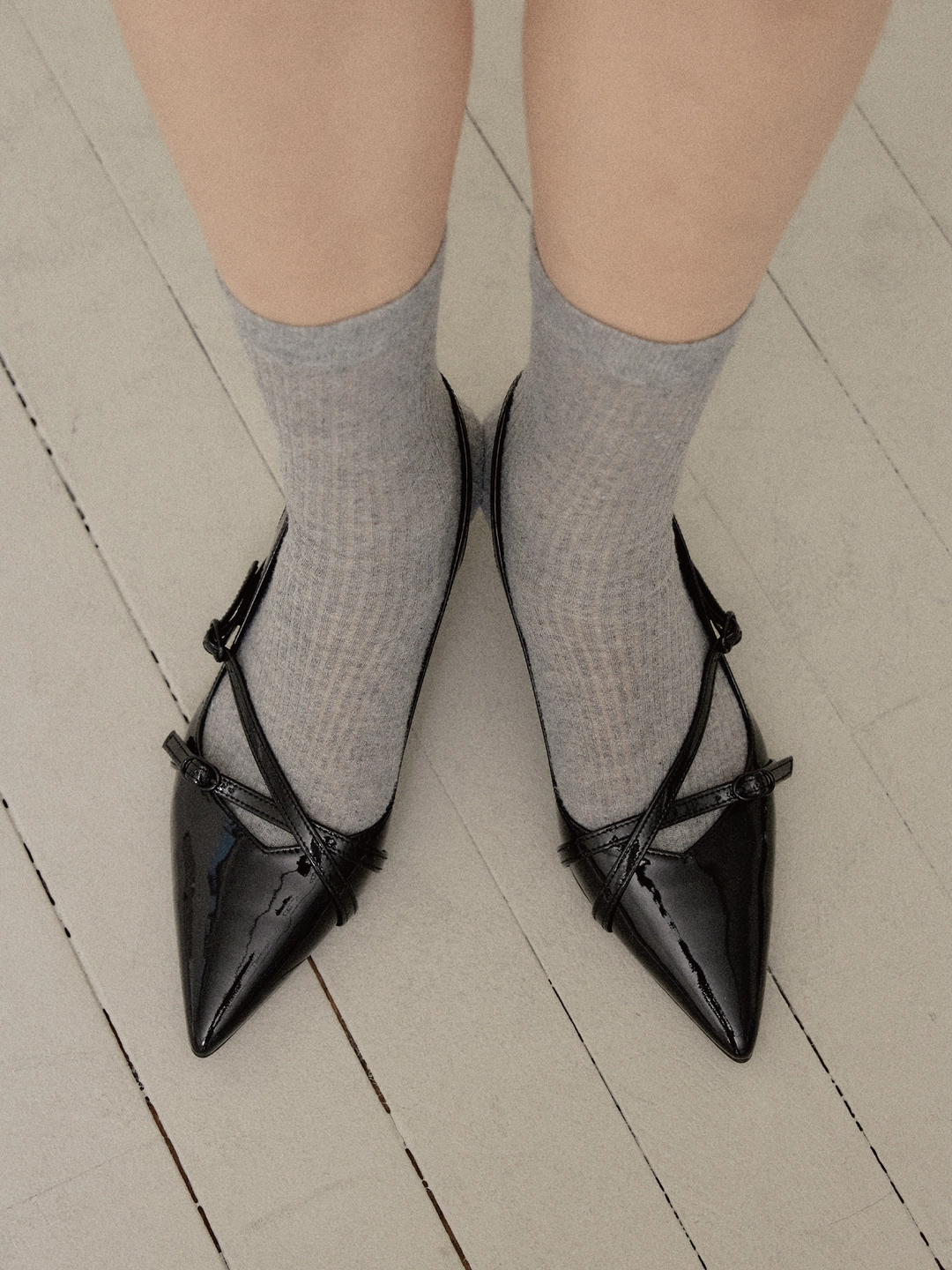 러브듀이 OBLIQUE strap slingback / 블랙페이턴트 상품 이미지 2