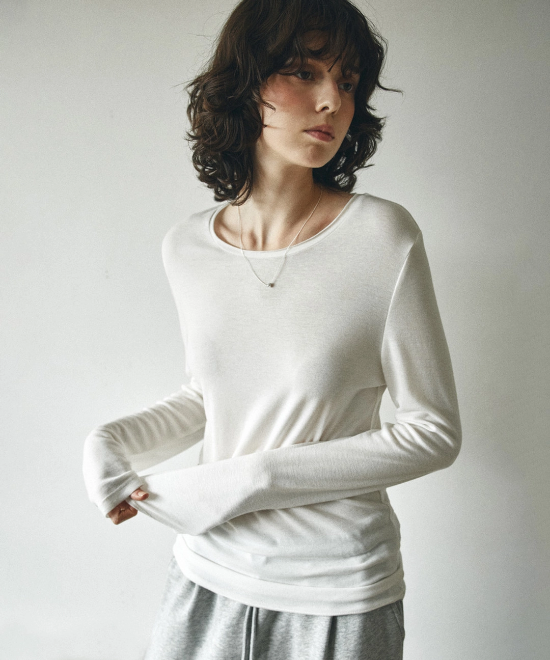 반원 아뜰리에 A3565 울 블렌디드 롱 슬리브_White 상품 이미지 2