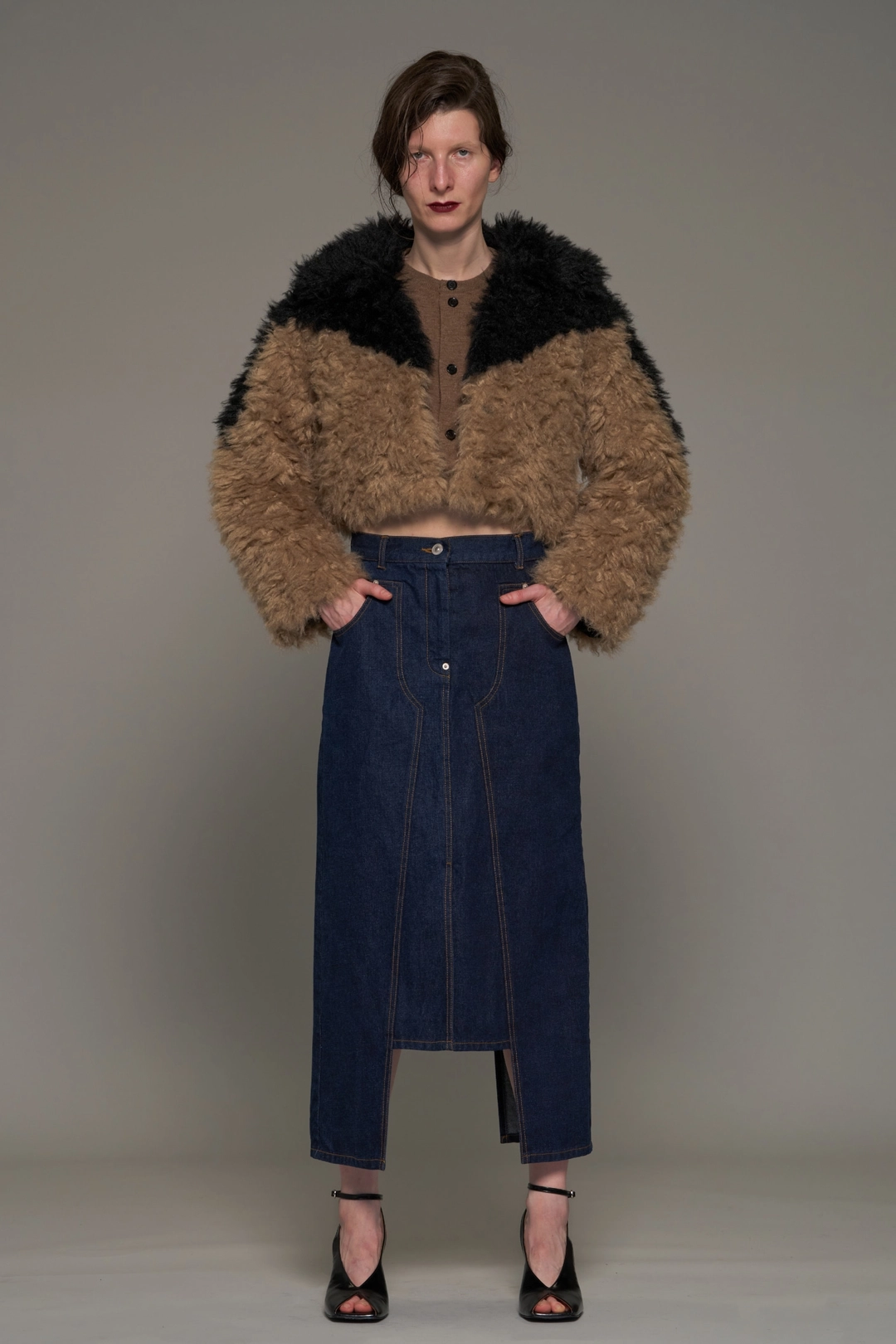 푸쉬버튼 FW26 BEIGE HYBRID CROPPED FUR JACKET 상품 이미지 1