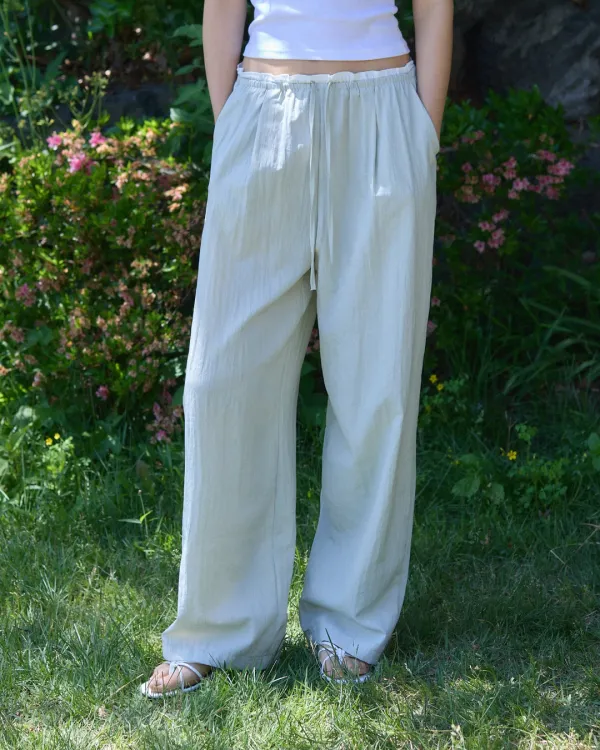 Frill layered sagging banding pants - ash mint