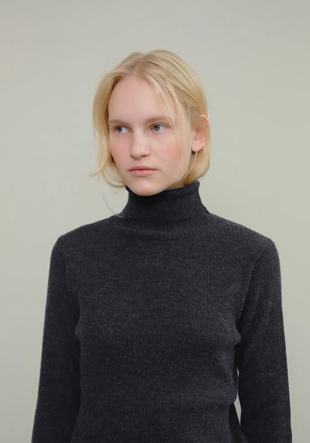 이브세이지 Ribbed turtleneck knit (Charcoal) 상품 이미지 2