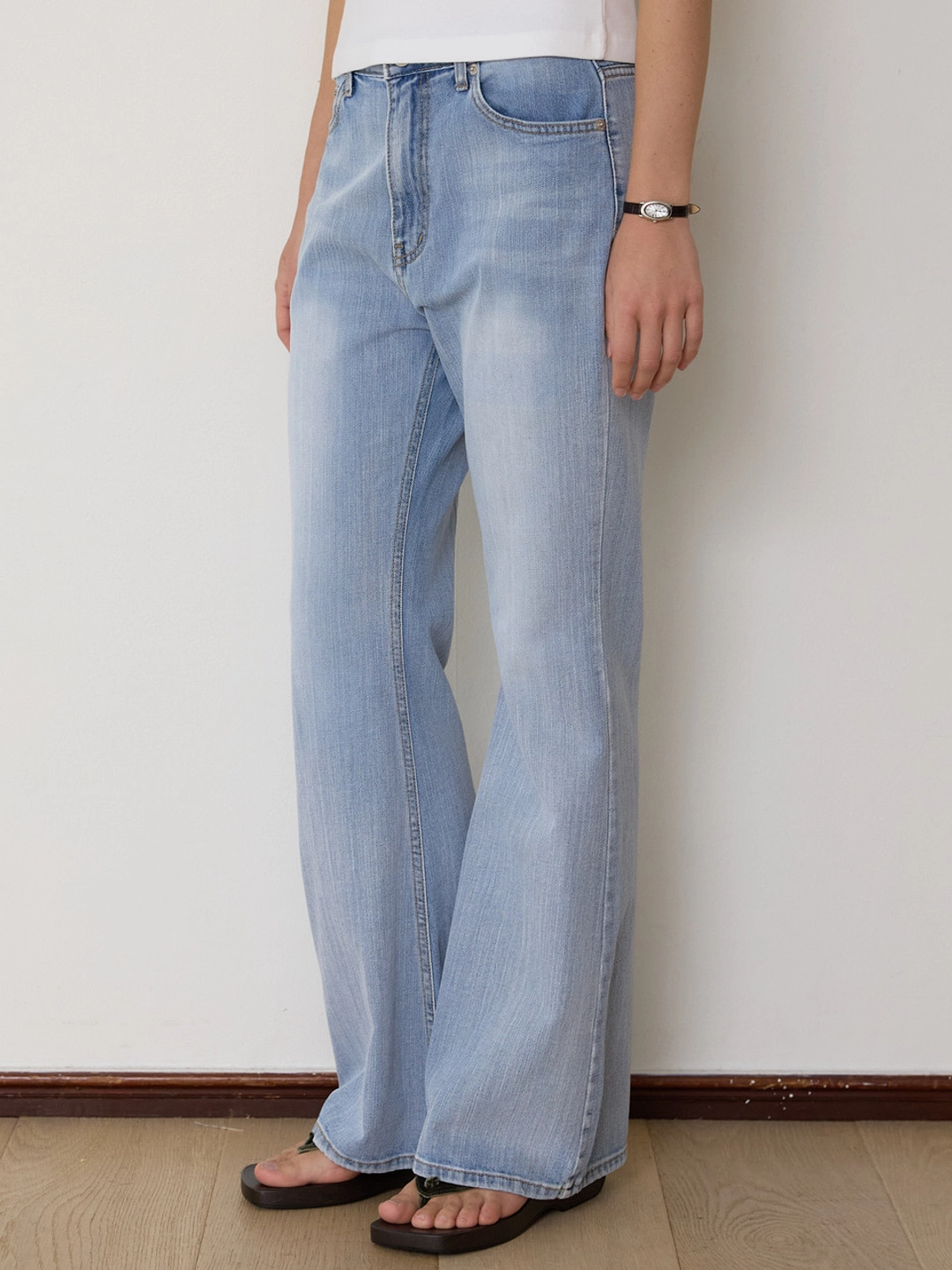 어몽 A SLUB WASHING BOOTS-CUT JEANS_LIGHT INDIGO 상품 이미지 2