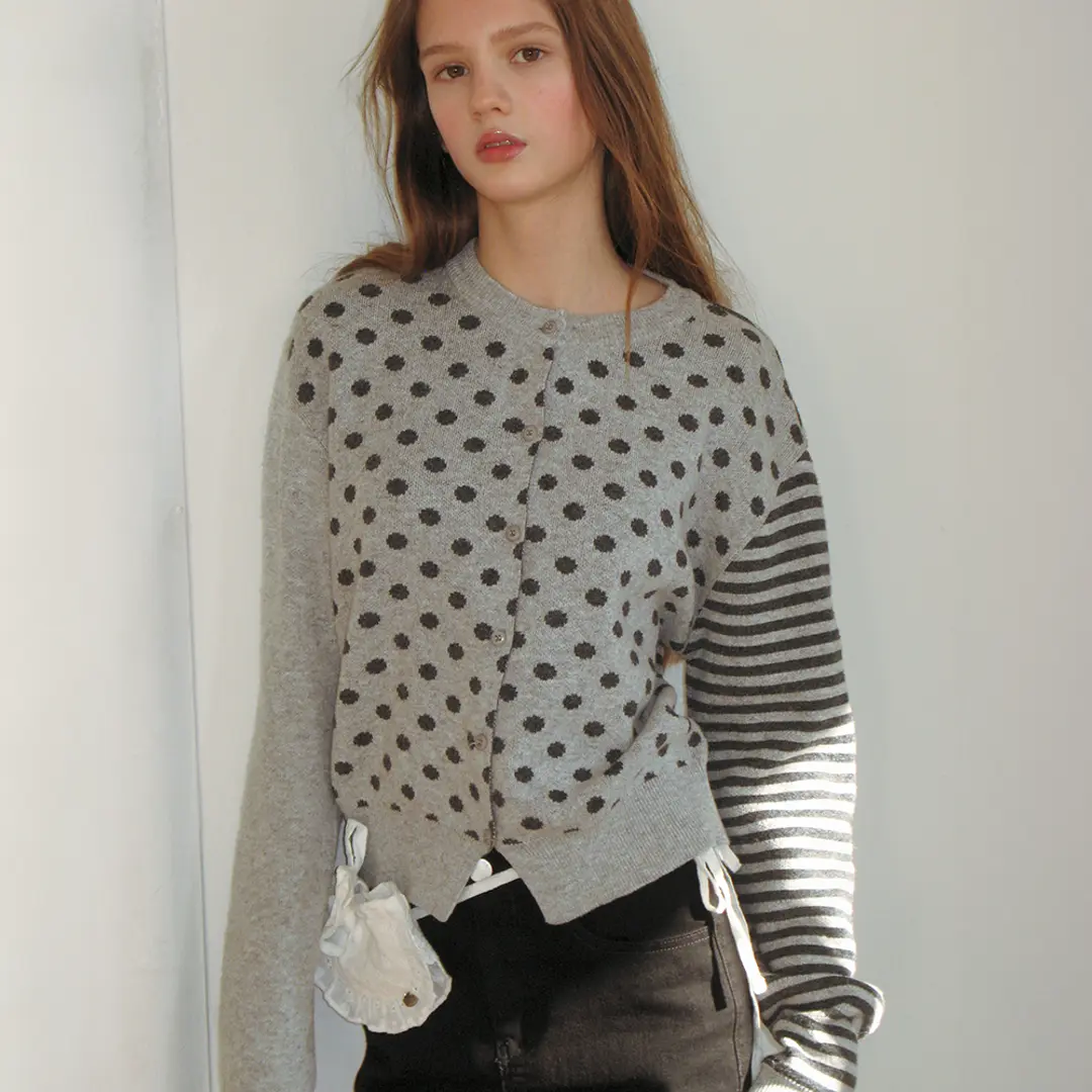 론론 BACK STRIPE DOT KNIT CARDIGAN GREY 상품 이미지 2