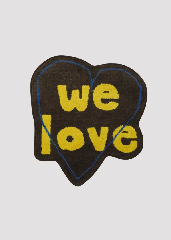 RUG HEART WE LOVE BROWN