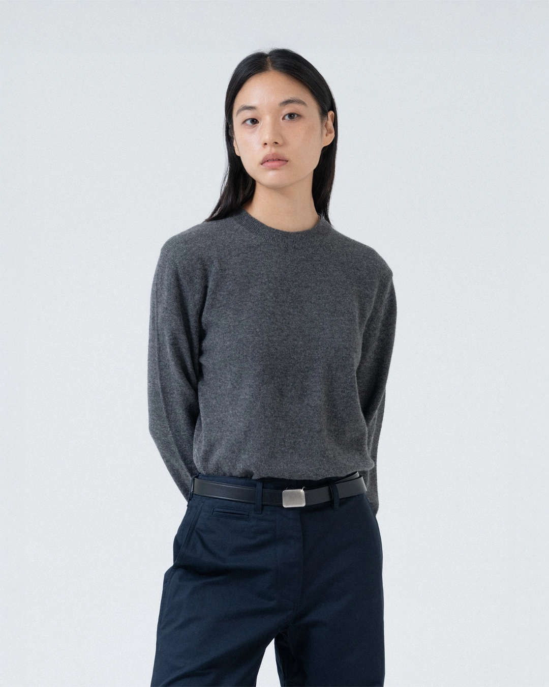 브라운야드 W Extra Super Fine Crewneck Knit, Charcoal 상품 이미지 2