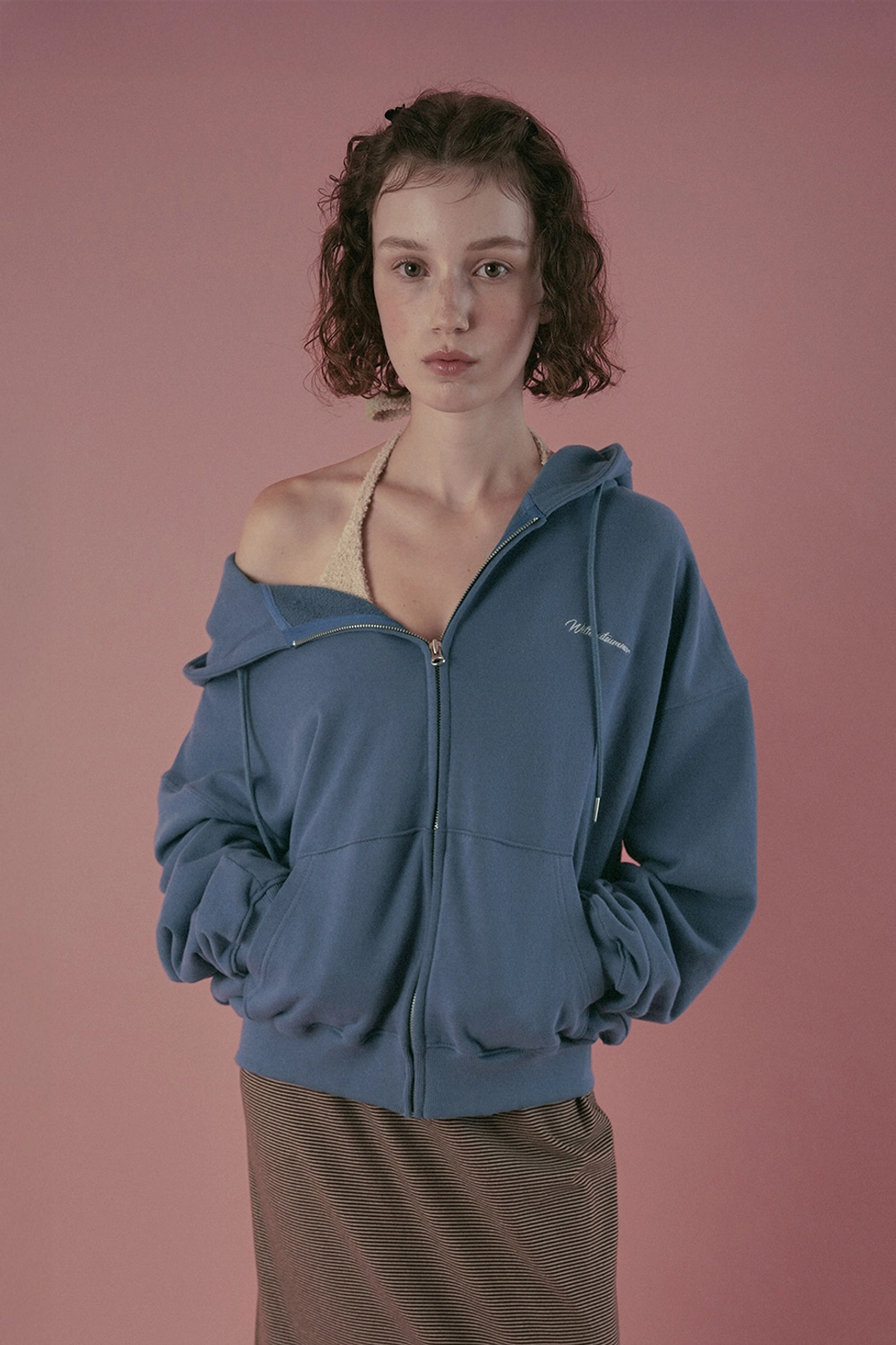 위드아웃썸머 Essential logo hoodie_blue 상품 이미지 2