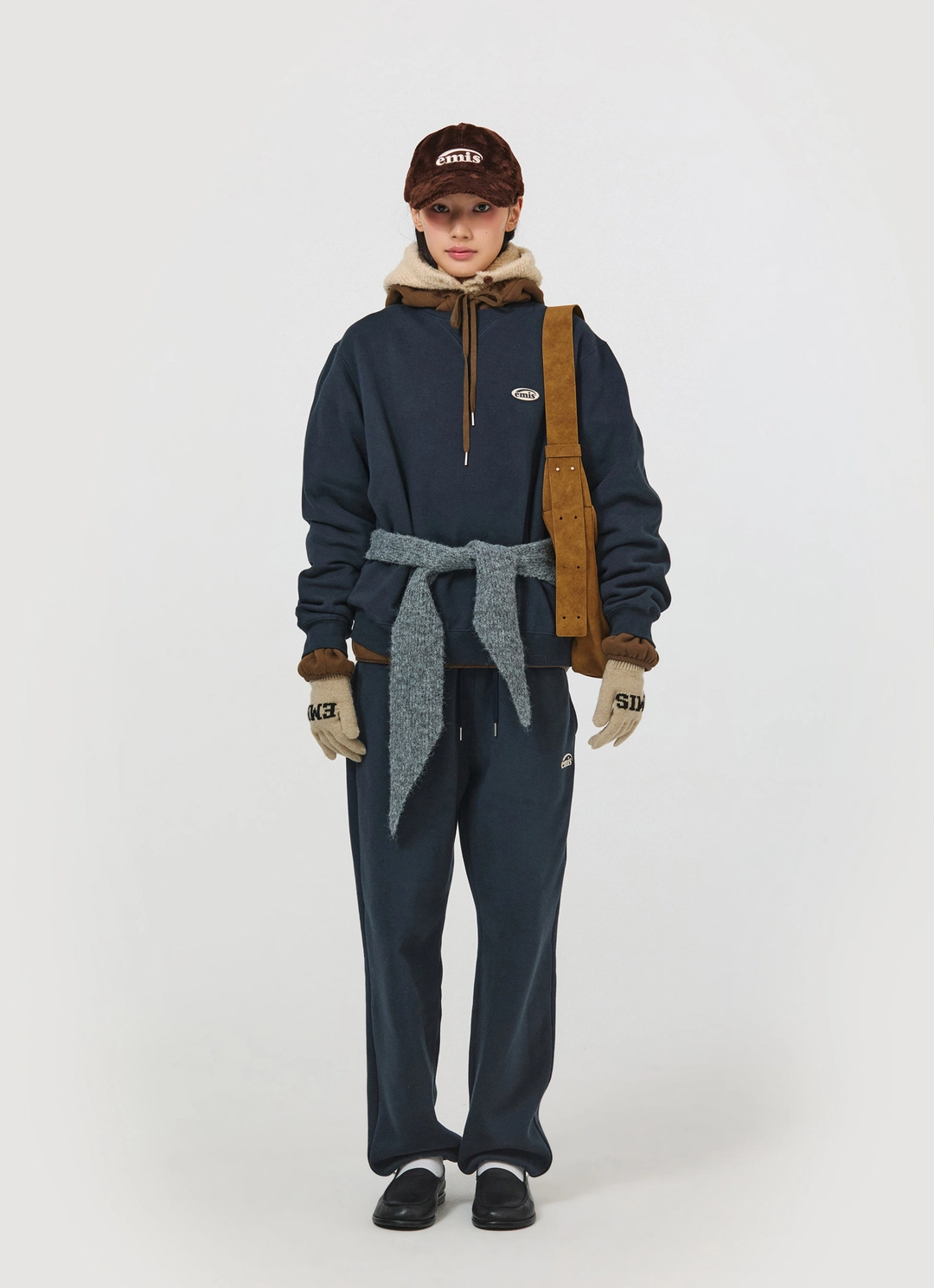 이미스 LOGO JOGGER SWEAT PANTS-NAVY 상품 이미지 2