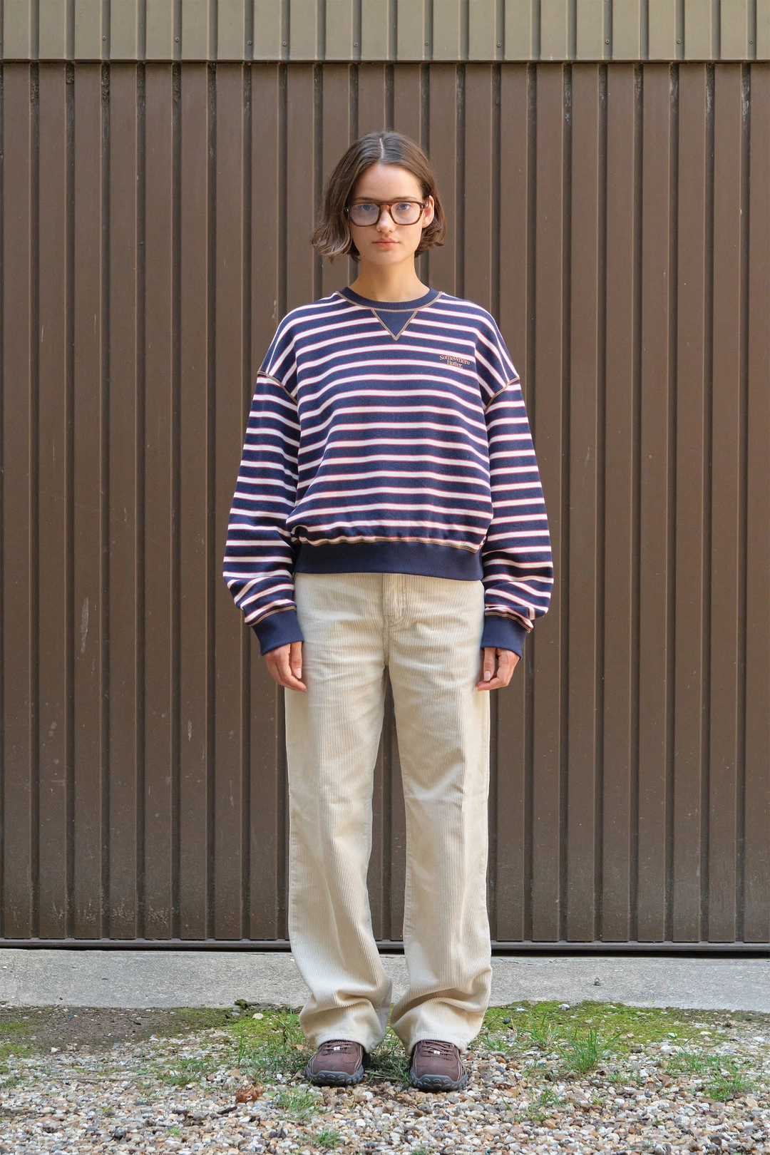 썸웨어버터 Small Wave Logo Stripe Sweatshirt - Navy 상품 이미지 2