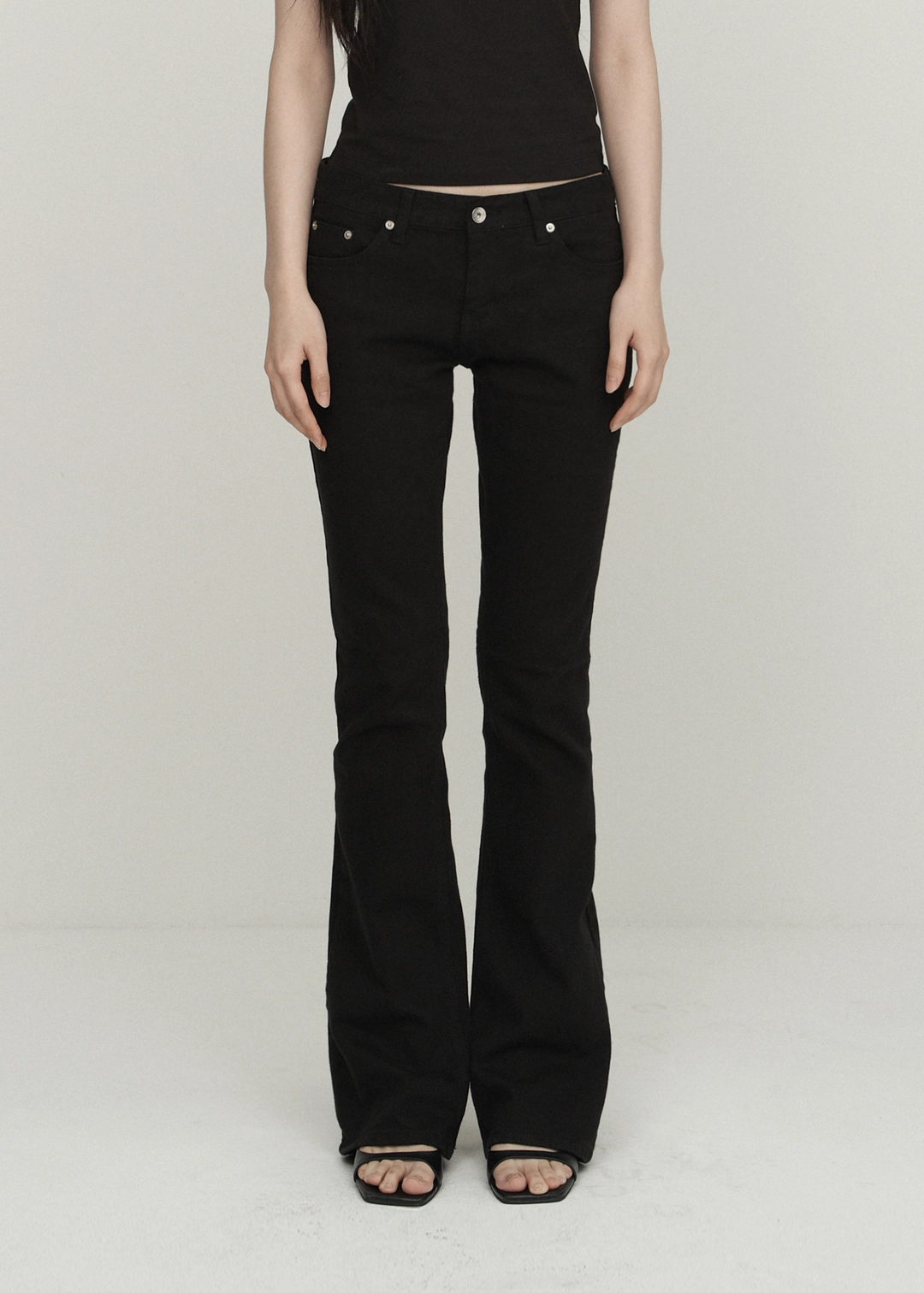 보헤미안서울 [3RD 11/4~ 발송] LOWRISE BLACK BOOTCUT PANTS, BLACK 상품 이미지 2