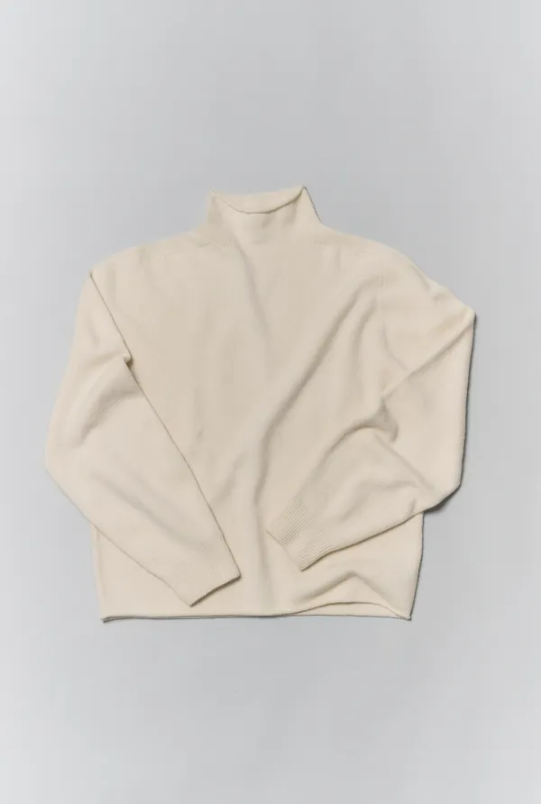 PLAIN HALF NECK SWEATER ( IVORY )