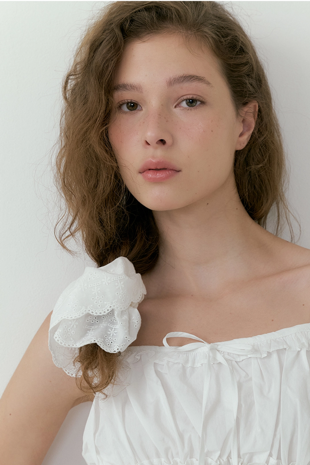 루시르주 Lace scrunchie (ivory) 상품 이미지 1