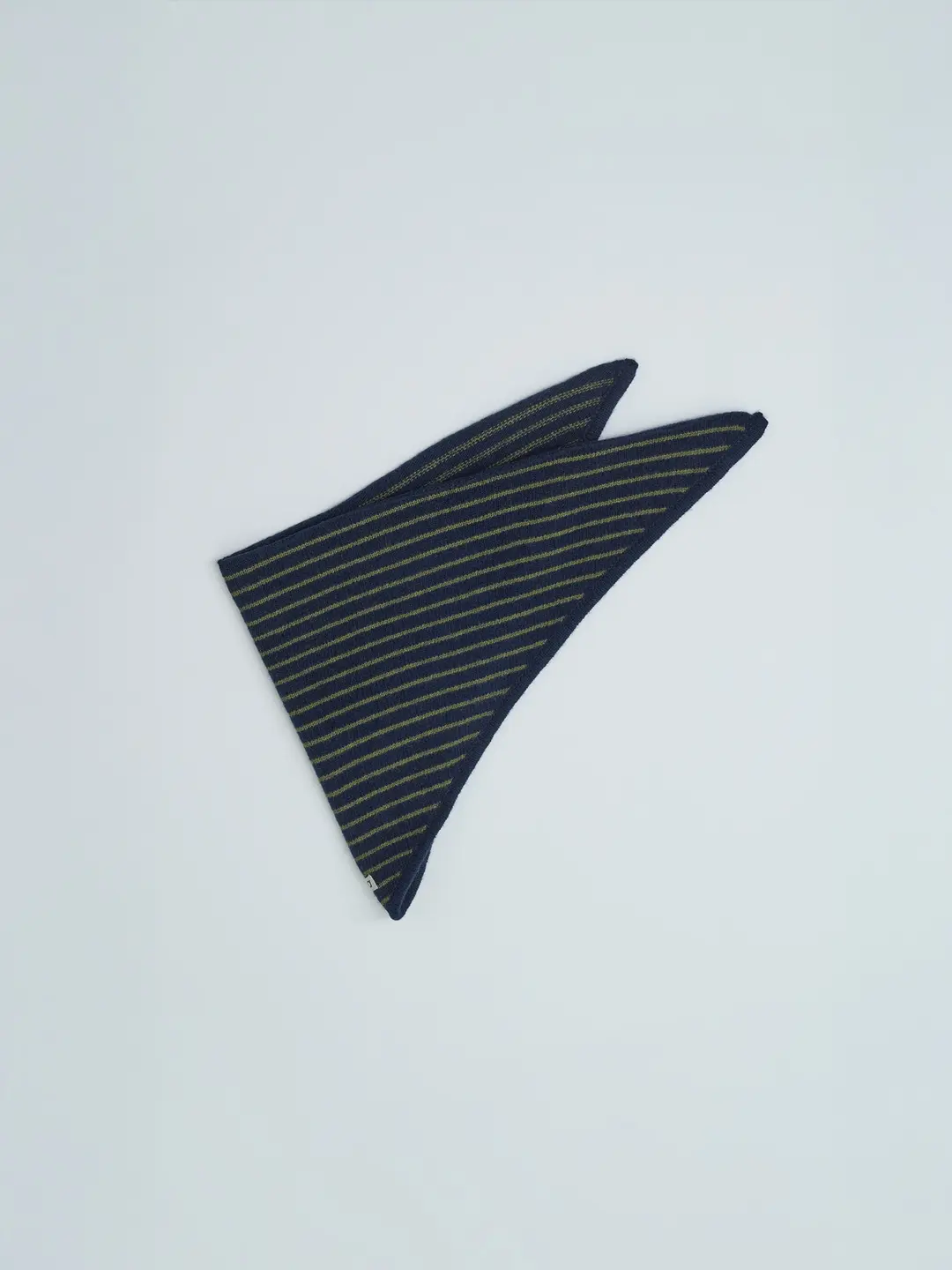 TRIANGLE WOOL SCARF_NAVY/GREEN