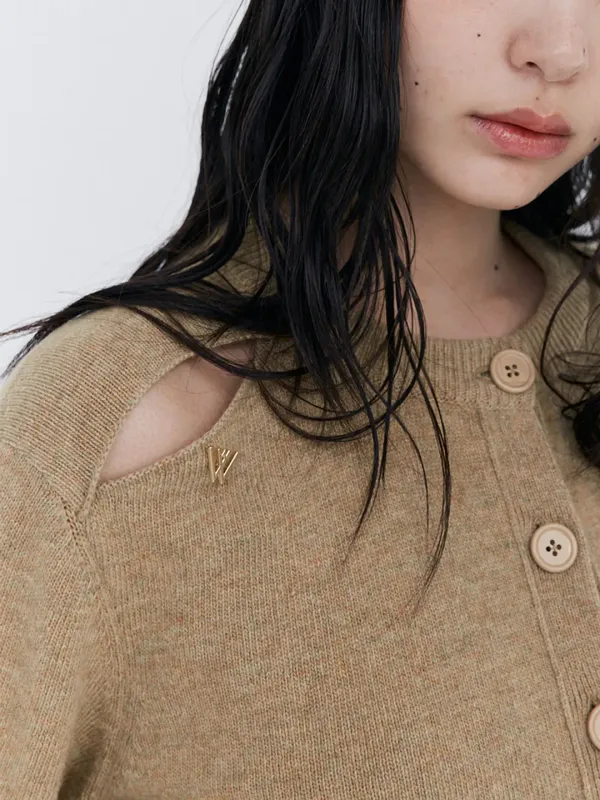 W-Logo Brooch_Gold