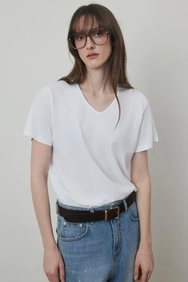 Basic four Season Semi U neck T-shirt