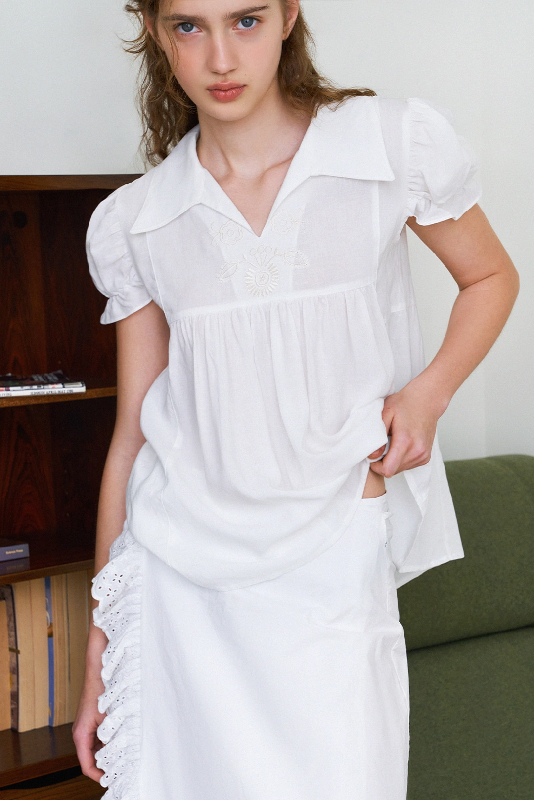위드아웃썸머 Sie stitch blouse_ivory 상품 이미지 2