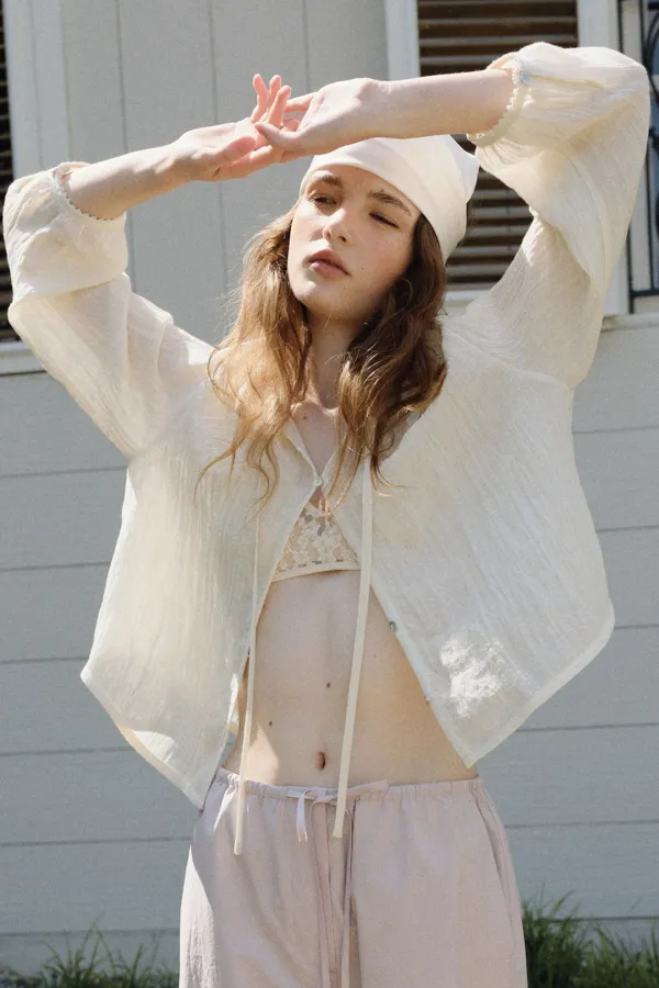 wrinkled linen blouse (cream)