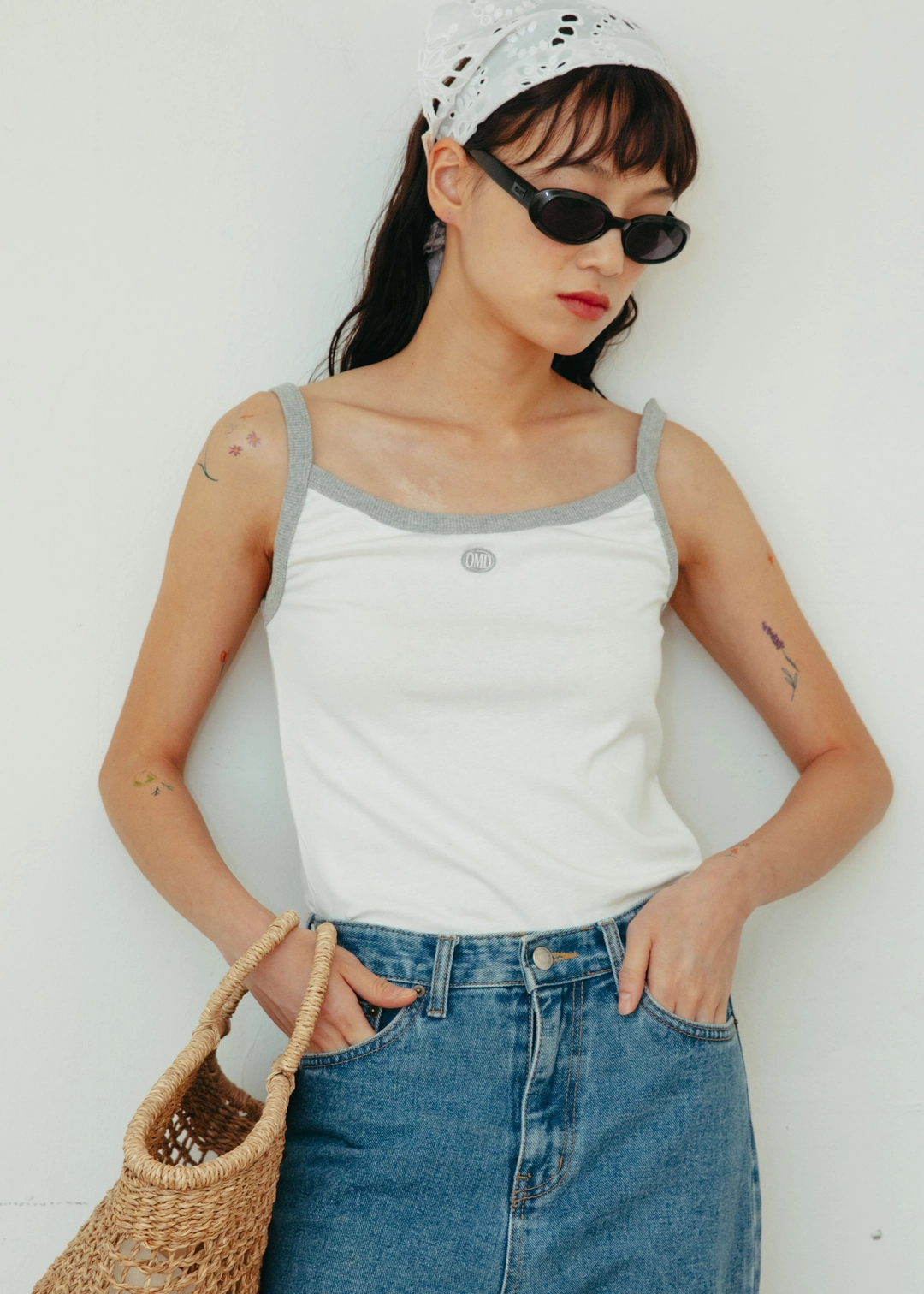온무드 OMD Sleeveless - White 상품 이미지 2
