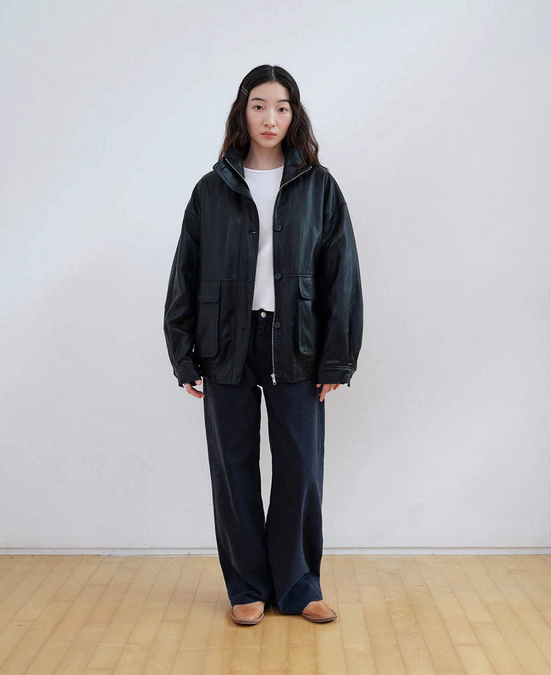 스텝어라운드 Soft faux Leather Padded Blouson_BLACK 상품 이미지 1