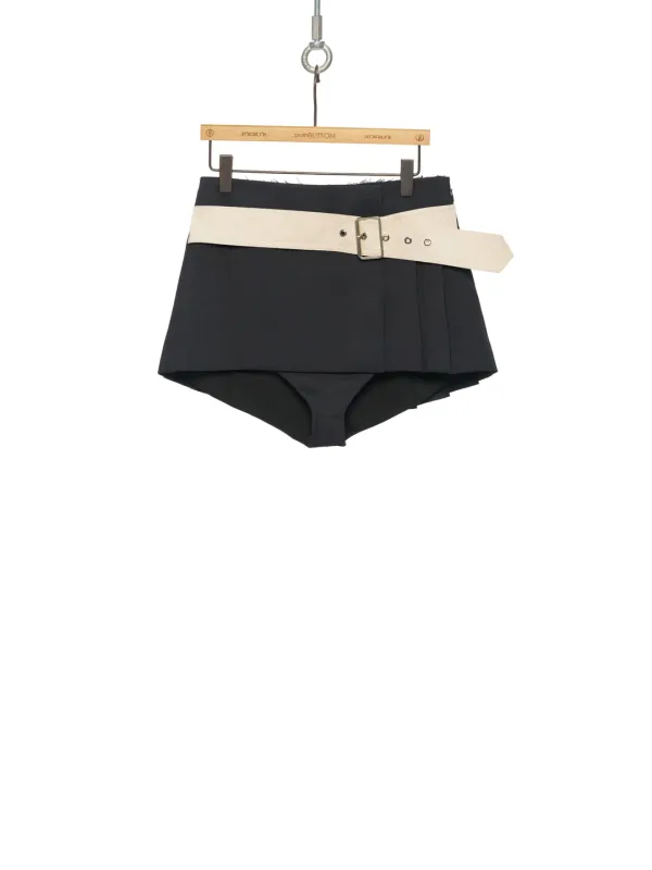 PS26 BLACK BELTED PLEATED SKORTS