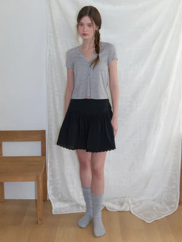 Berries lace mini skirt (black)