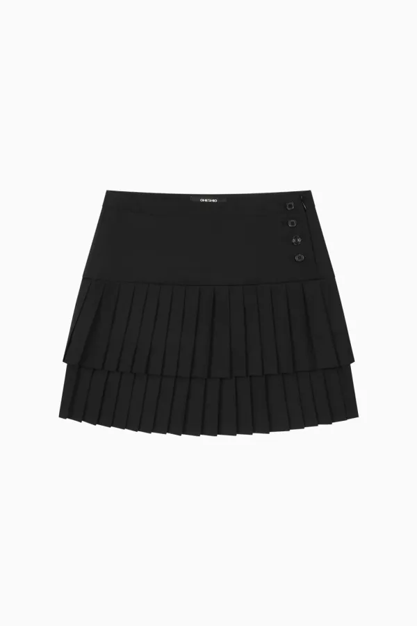 SIDE BUTTON DOUBLE PLEATED MINI SKIRT, BLACK