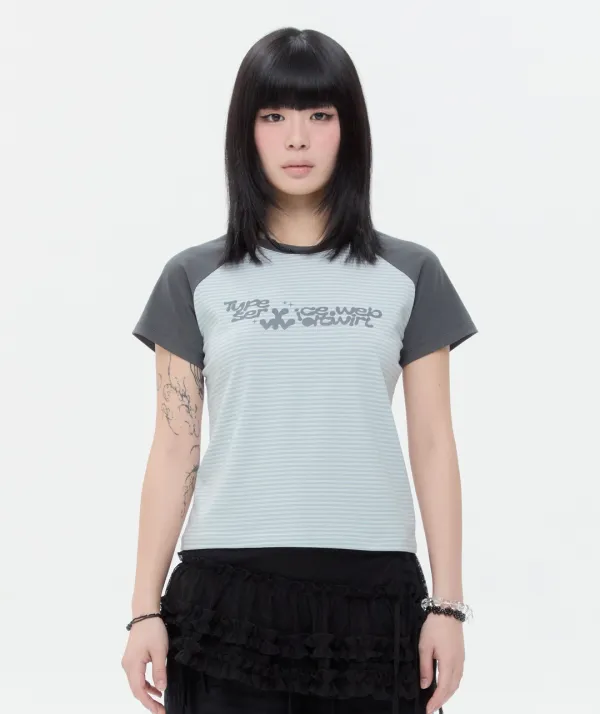 Vivid Twirl Raglan Top [Blue]