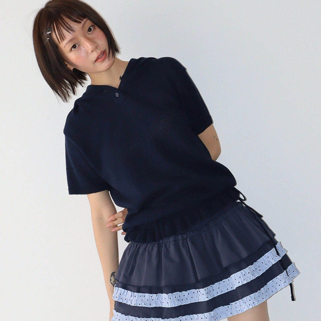 론론 BUTTON HOODED FRILL HALF SLEEVE KNIT NAVY 상품 이미지 1