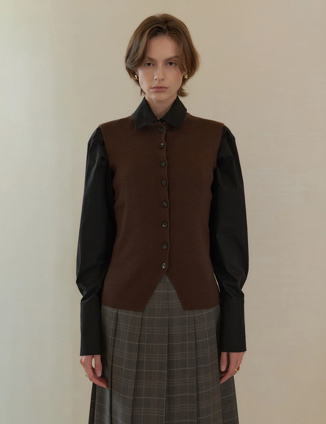 노미나떼 Isla 8-Button Knit Vest (Brown) 상품 이미지 2
