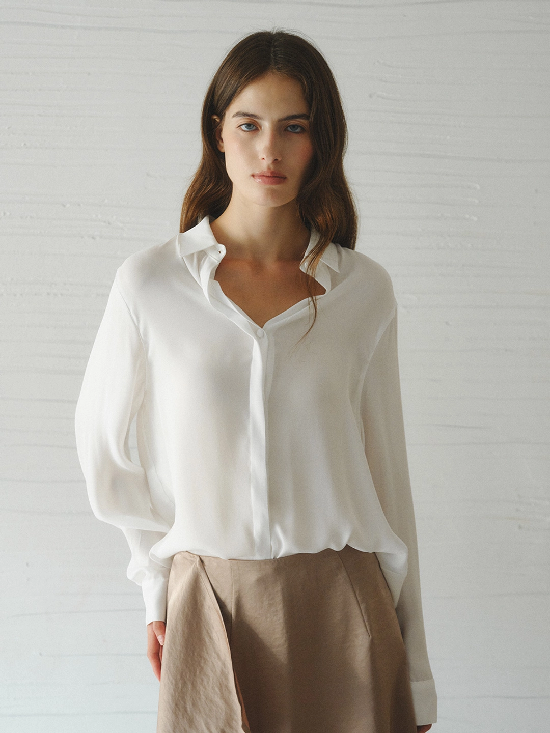 르니나 BLUENING soft blouse_white 상품 이미지 3