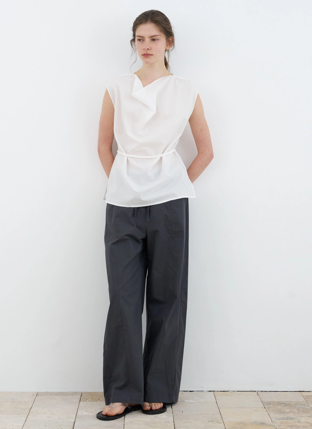 르닐 Rene Cowl Neck Blouse (Ivory) 상품 이미지 2