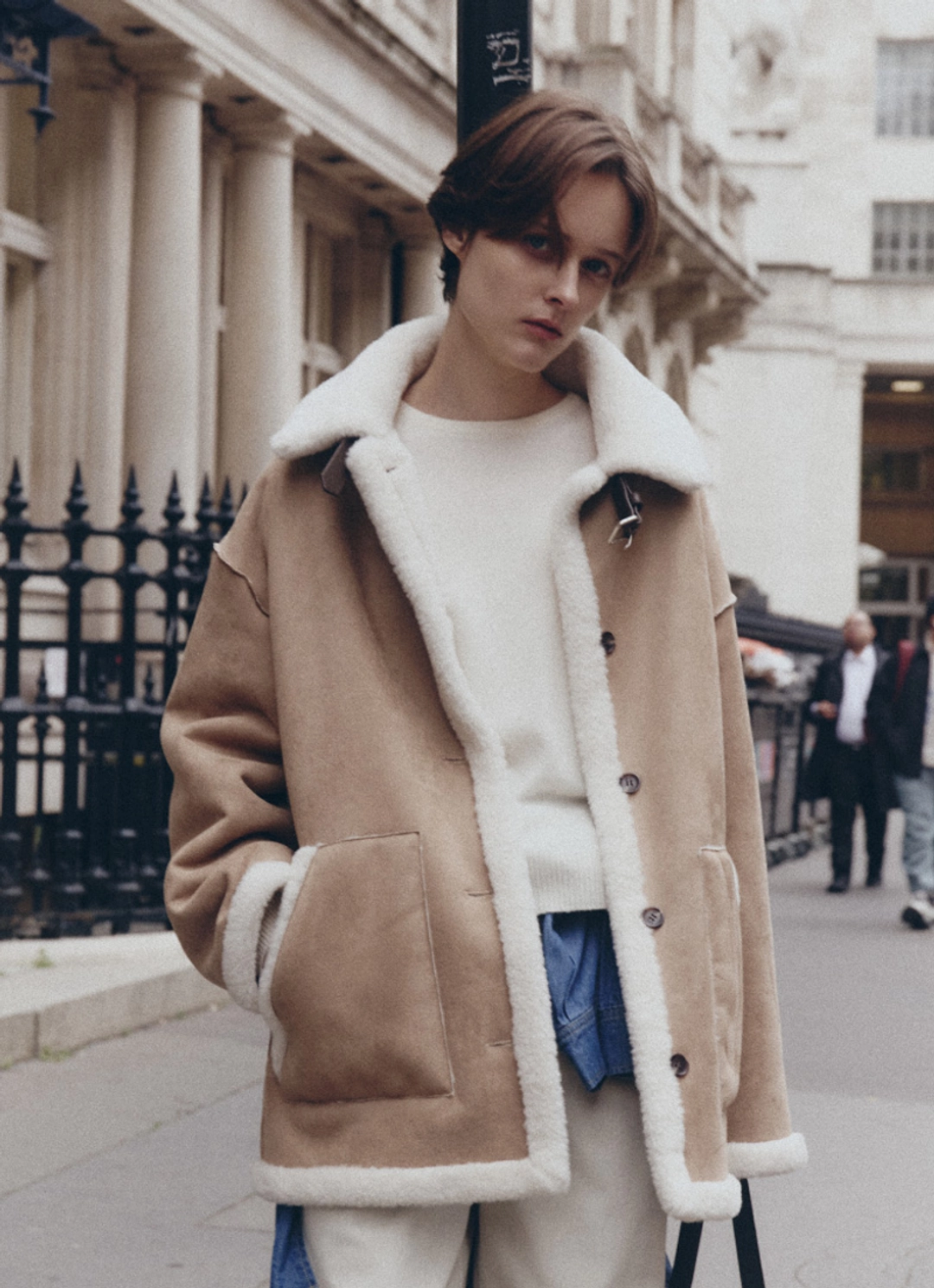 아티드 스웨이드 하프 무스탕_BEIGE 상품 이미지 2