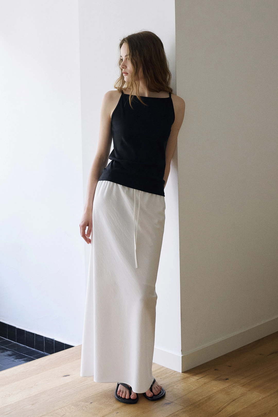 라메레이 String Maxi Skirt[LMBFSUSK417]-Off-White 상품 이미지 1