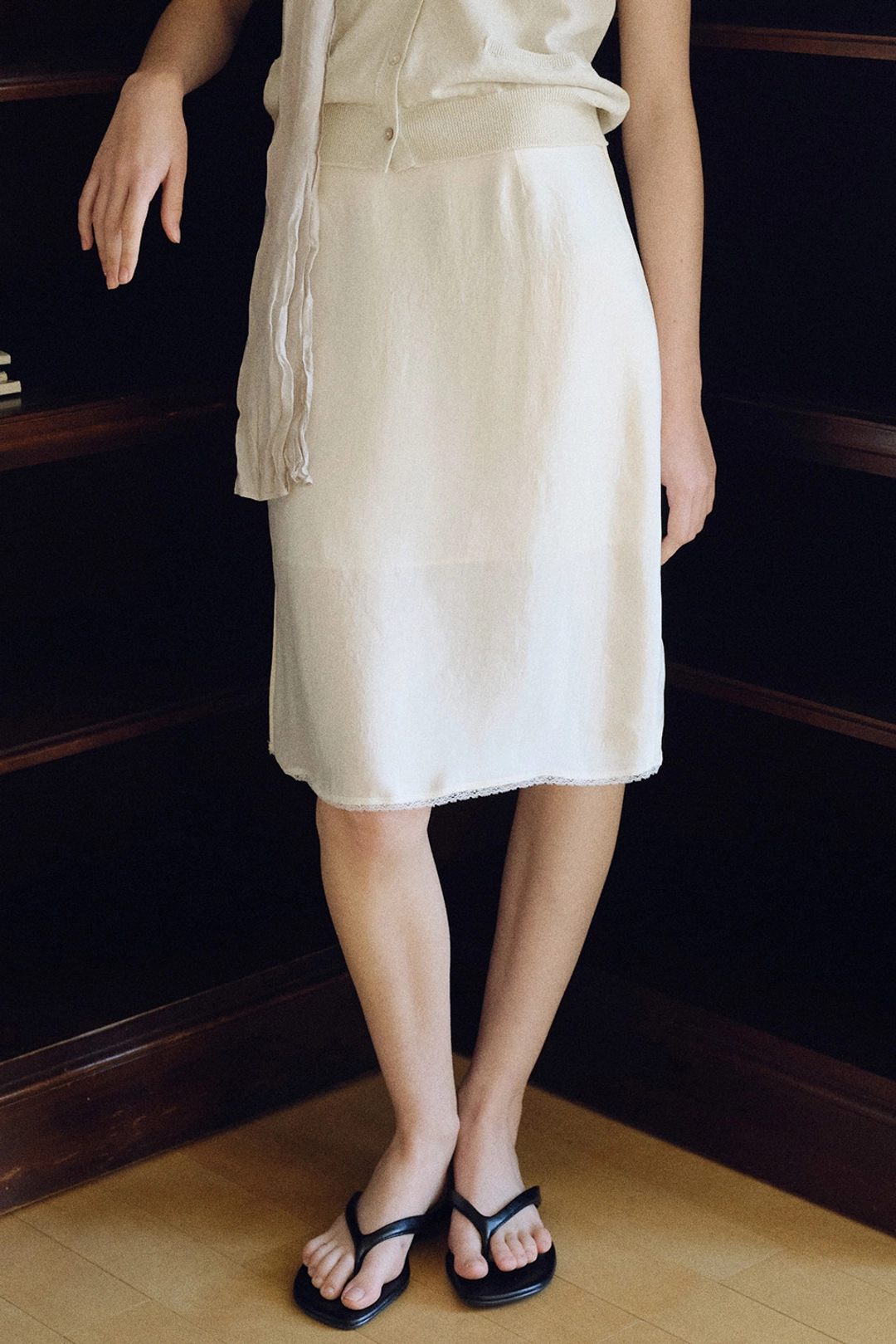 블랭크공삼 silky midi skirt (cream) 상품 이미지 2