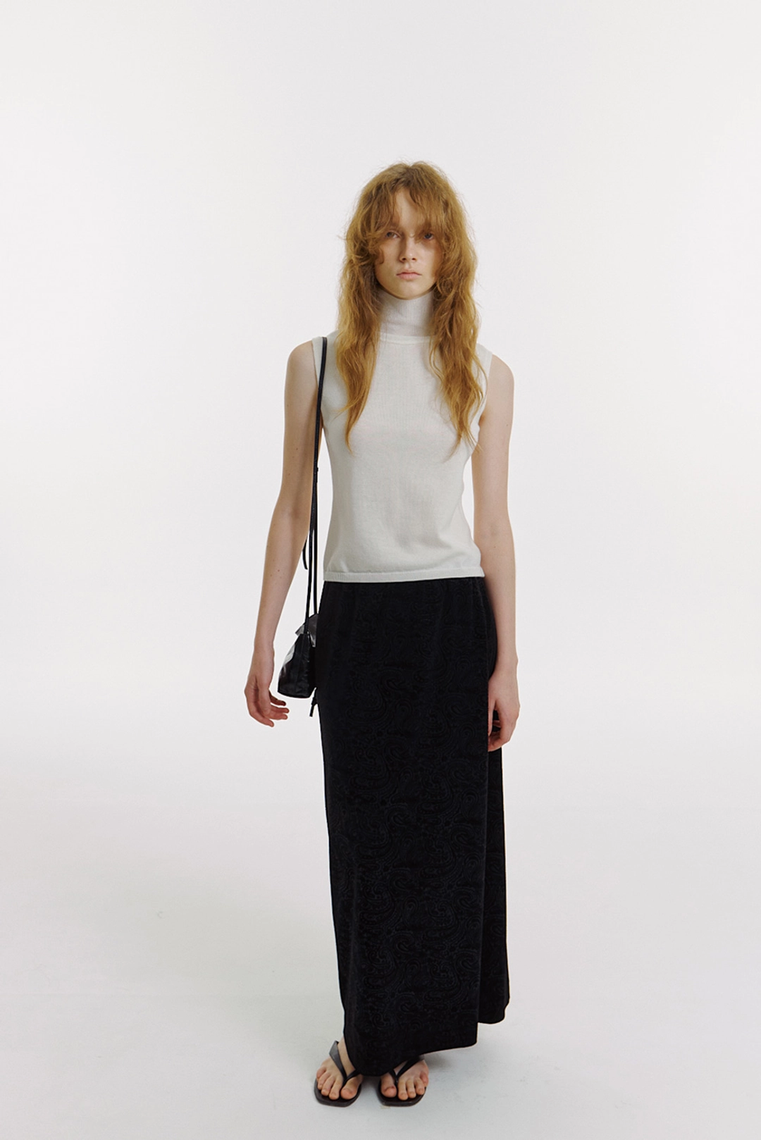 엘오61 Bria Turtleneck Top in Ivory 상품 이미지 1