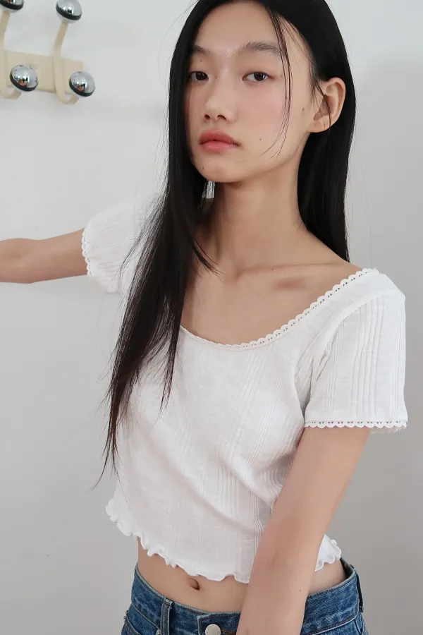 Eyelet Short Sleeve T-shirt (cloud white)