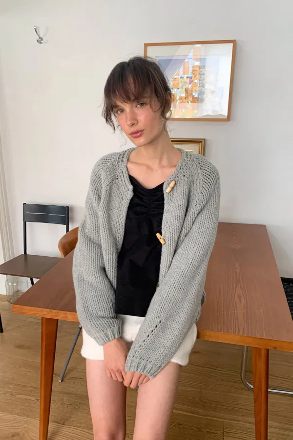 Maggie Knit Cardigan / Grey