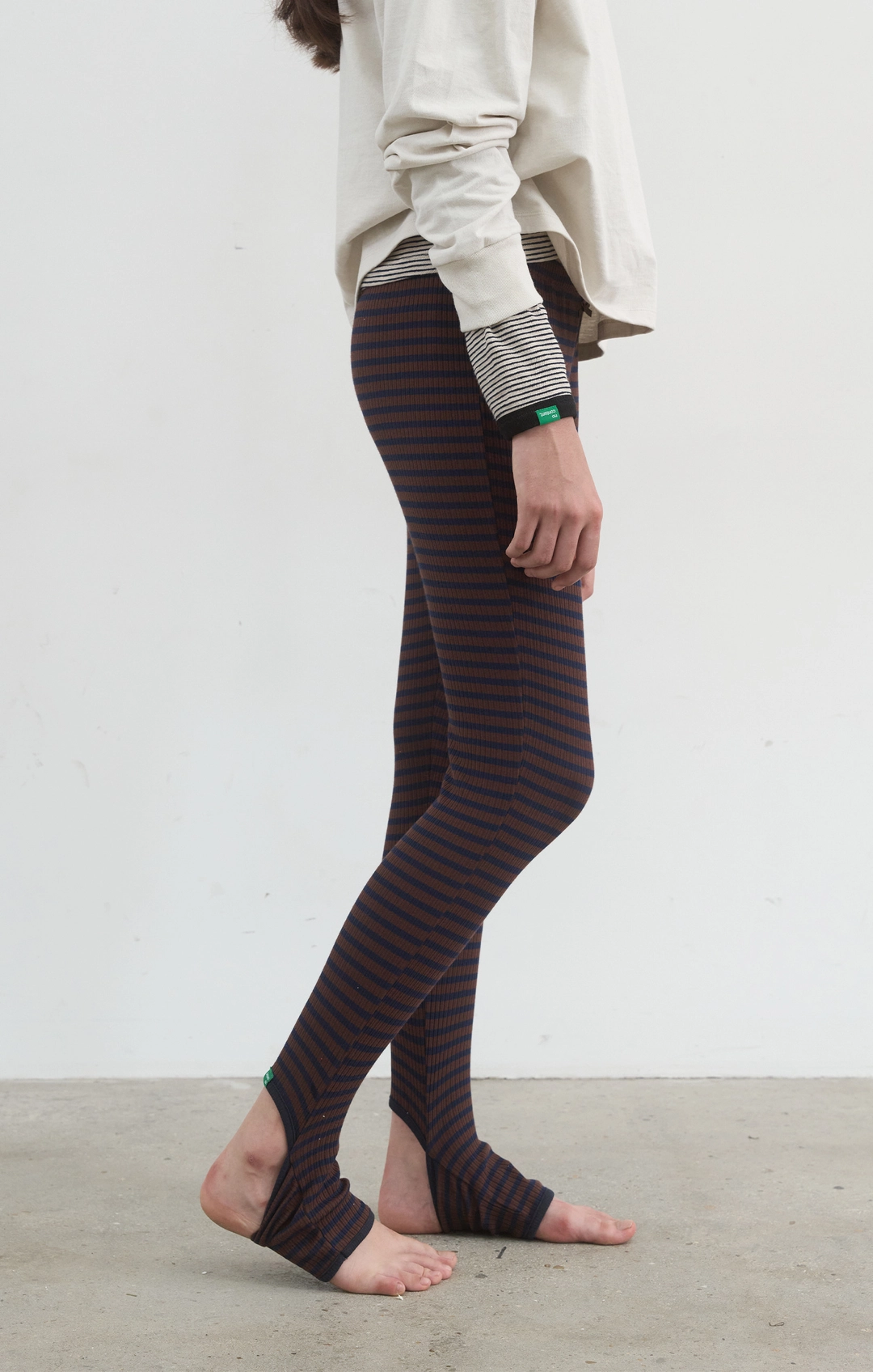 노컨텐츠 421. Heel Open Leggings_Brown 상품 이미지 1