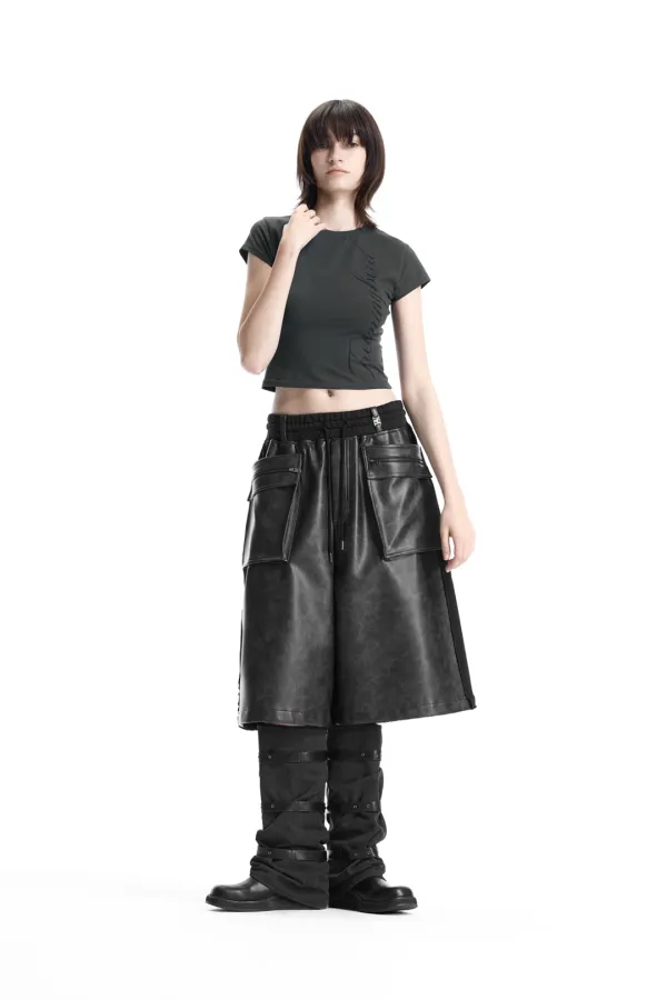 Leather-Panelled Cargo Bermuda Pants [ Black ]