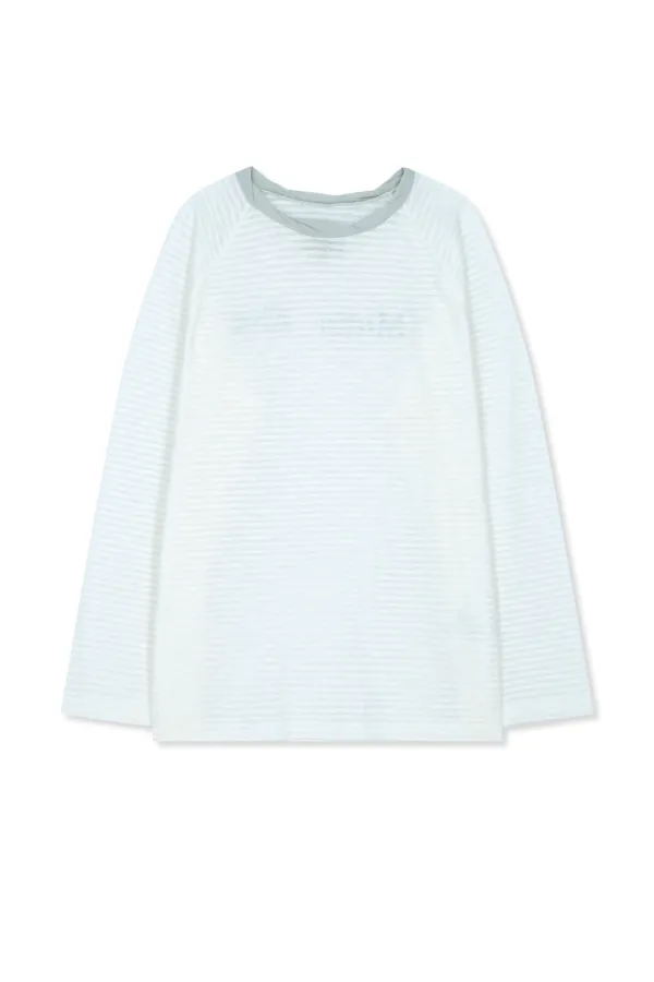 TWIST BOAT NECK STRIPE LOGO TOP IN WHITE